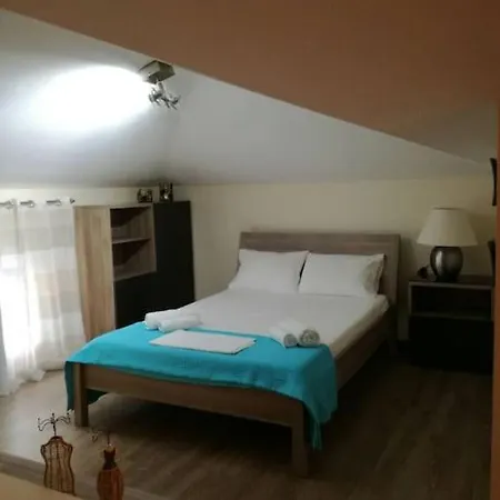 On The Rocks Myrto Дом отдыха