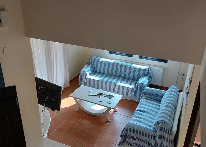 On The Rocks Myrto Áfissos